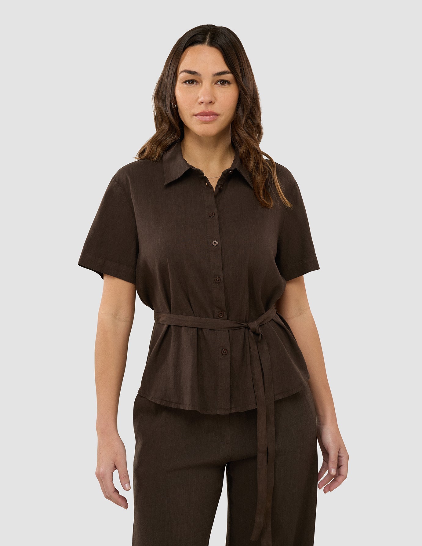Women's Linen Shirt Short Sleeved Espresso